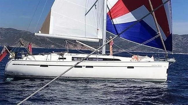 BoatPhoto.coverAlt