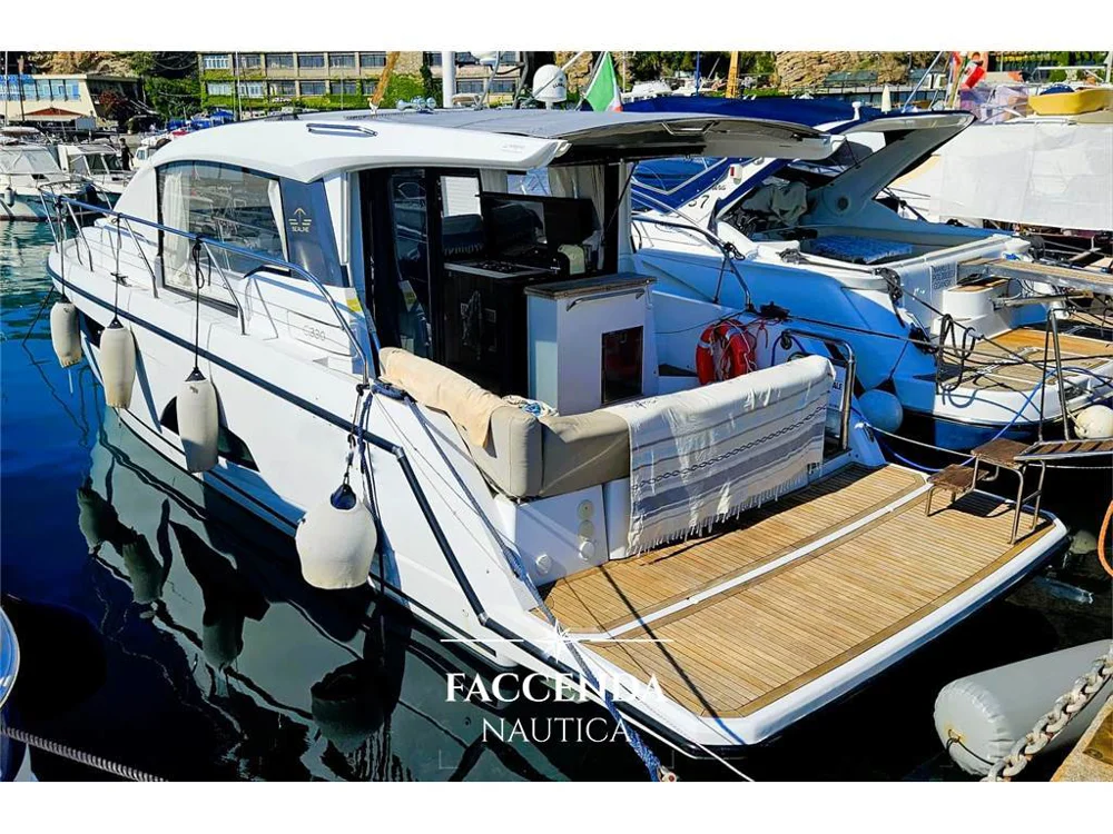 BoatPhoto.coverAlt