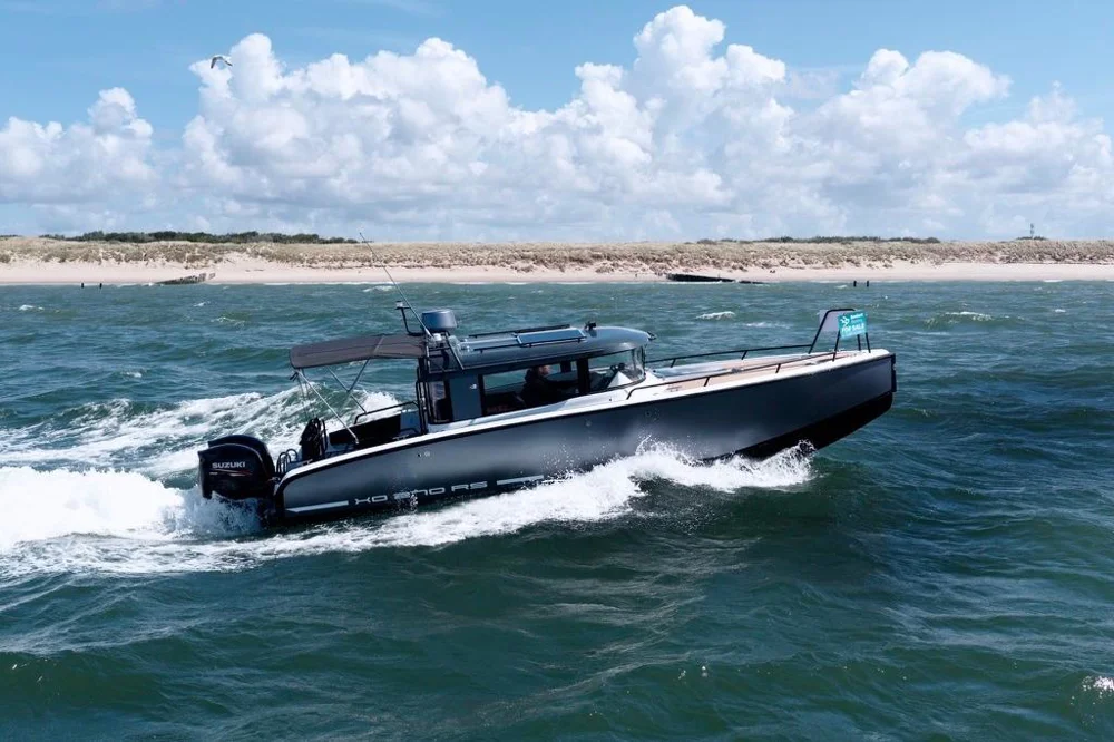 BoatPhoto.coverAlt