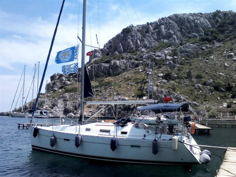 BoatPhoto.coverAlt