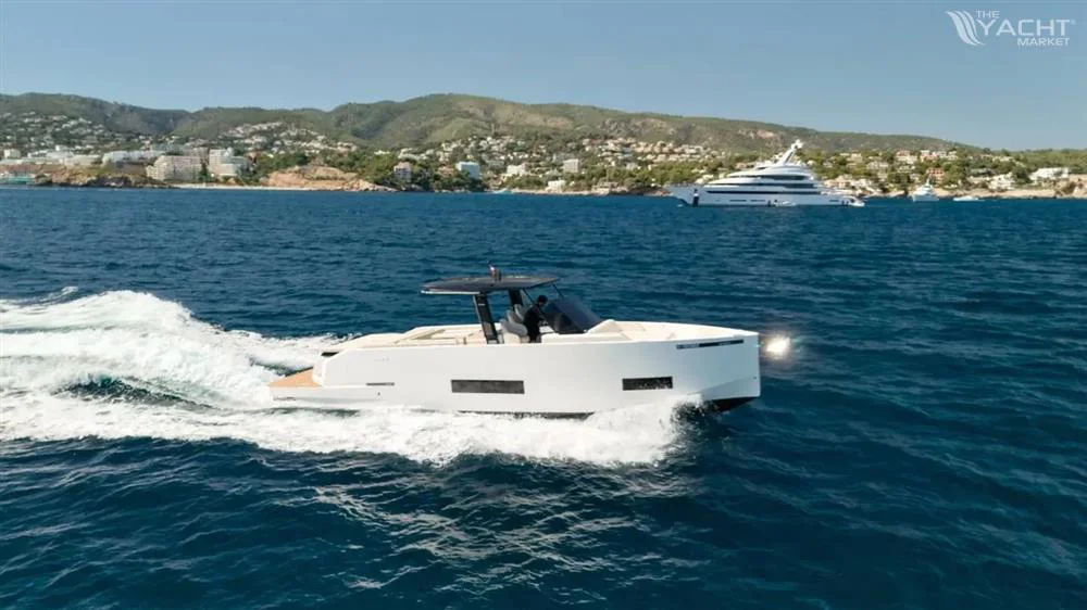 BoatPhoto.alt