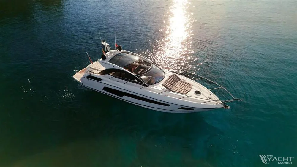 BoatPhoto.alt