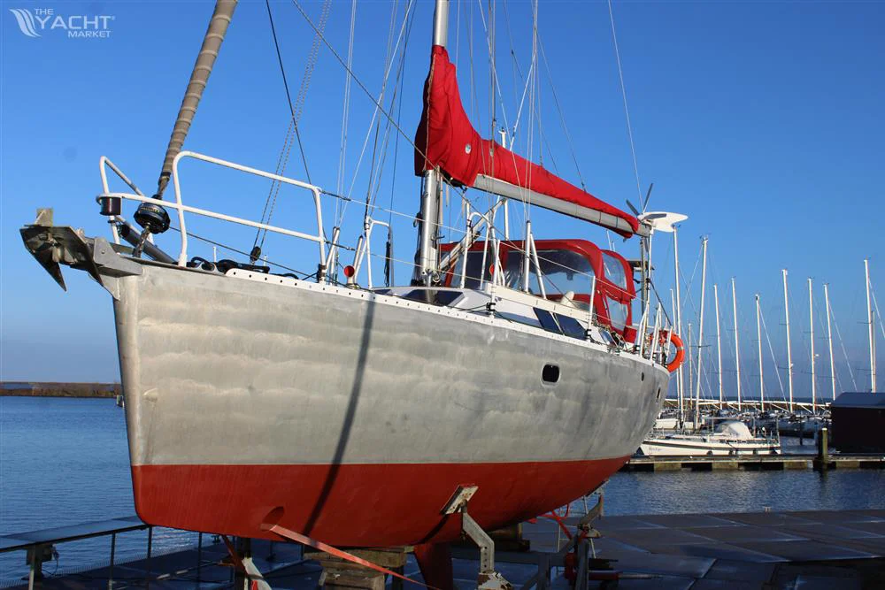 BoatPhoto.alt