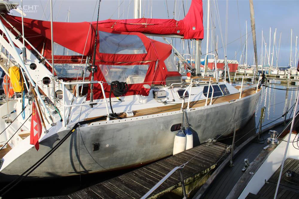 BoatPhoto.alt