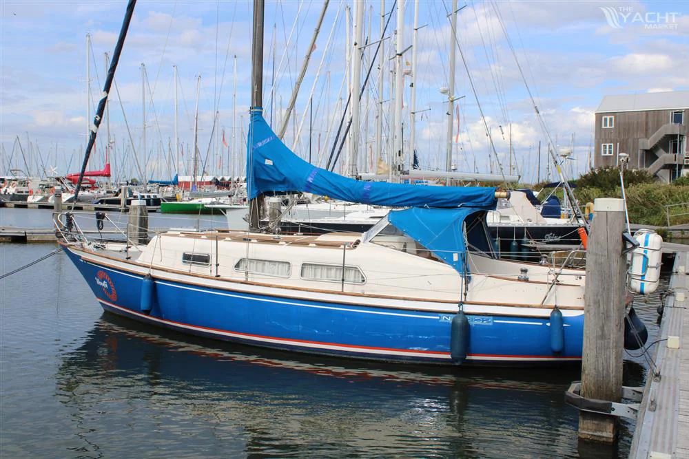BoatPhoto.alt