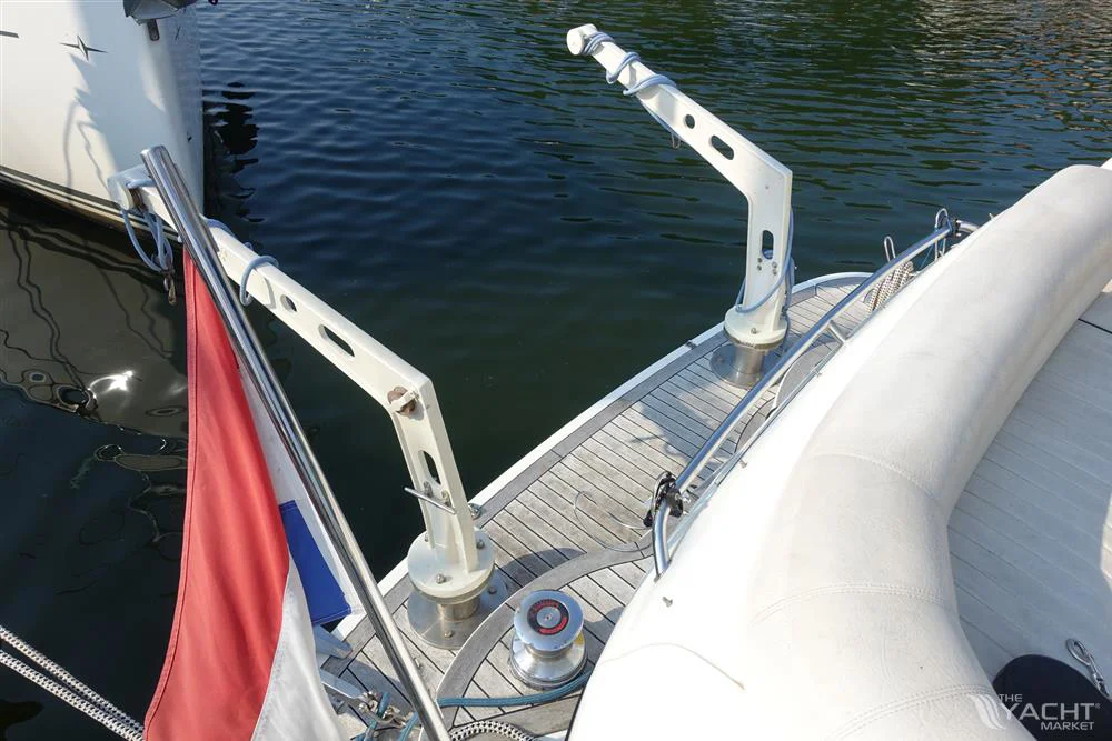 BoatPhoto.alt