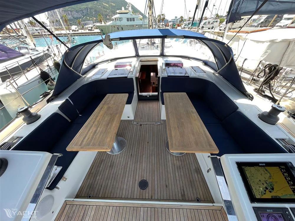 2017 Hanse Yachts 588 for sale in Alcaidesa, Spain, photo 3 of 5