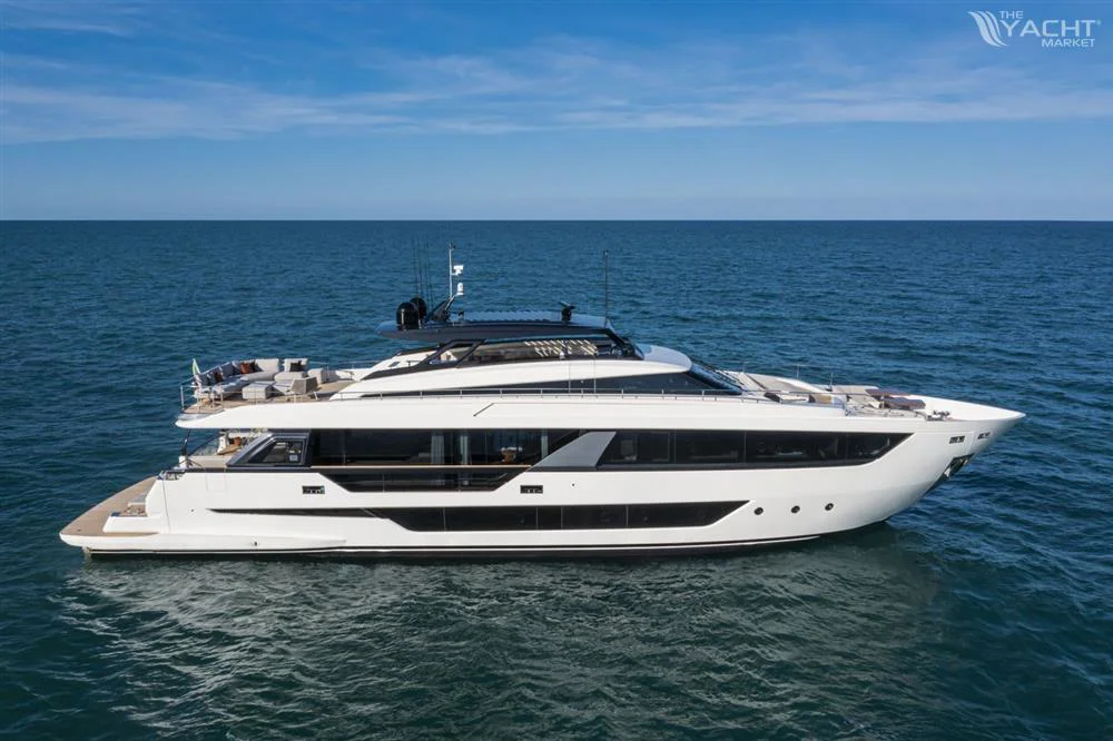 BoatPhoto.alt