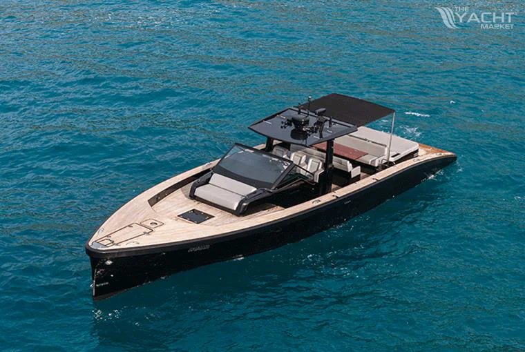 BoatPhoto.alt