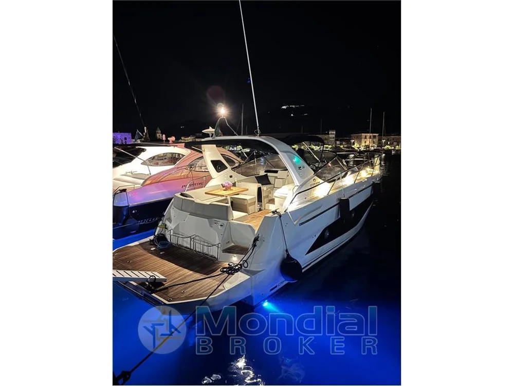 BoatPhoto.coverAlt