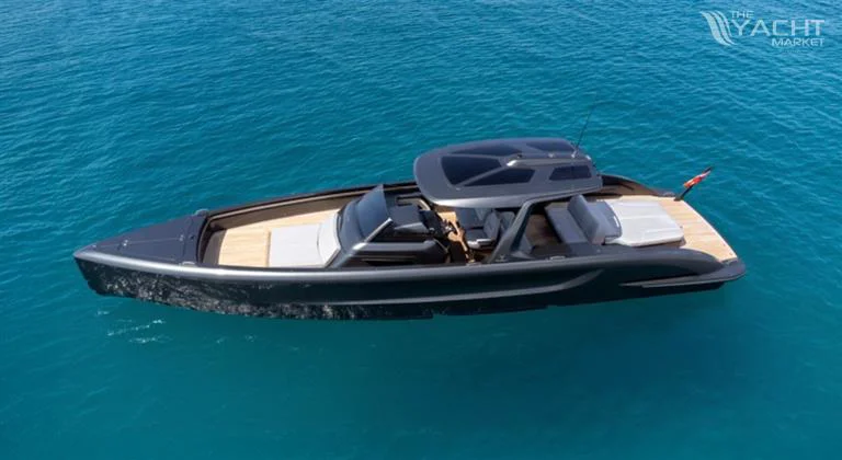 BoatPhoto.coverAlt