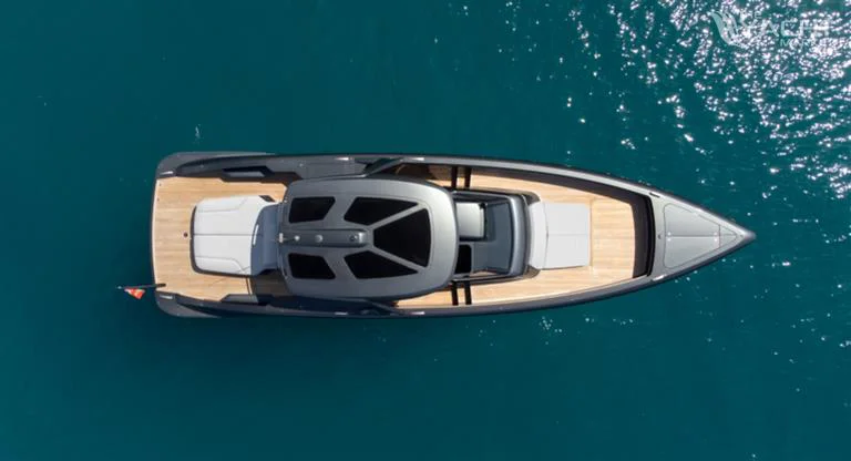 BoatPhoto.alt
