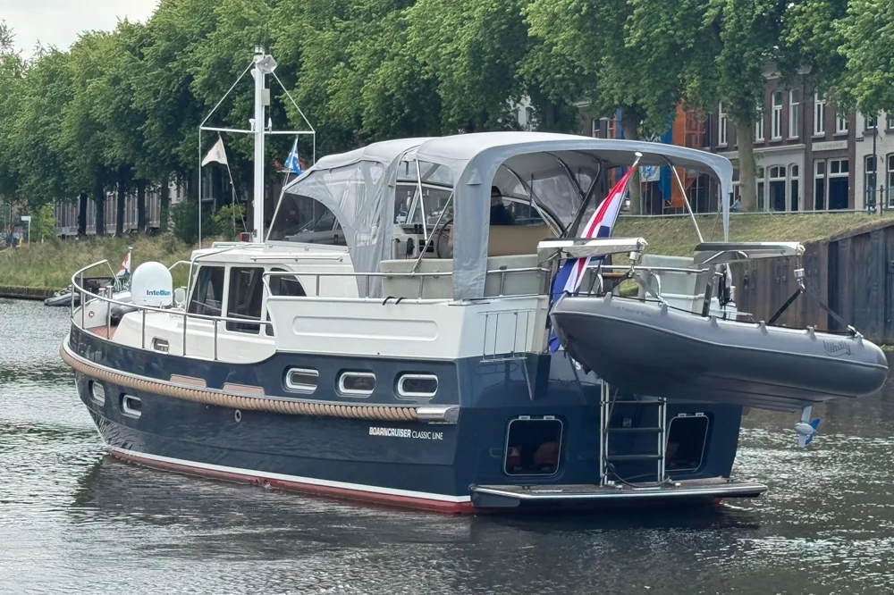 BoatPhoto.alt