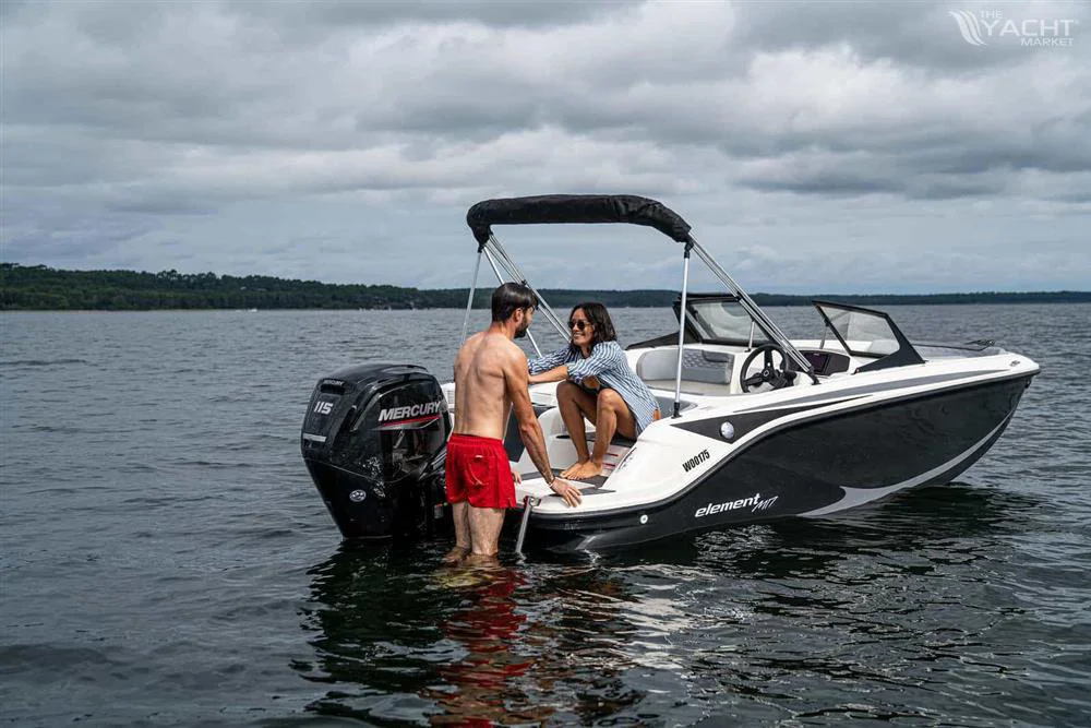 2026 Bayliner M17 for sale in United Kingdom, photo 3 of 3