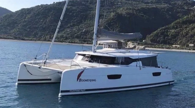 BoatPhoto.coverAlt