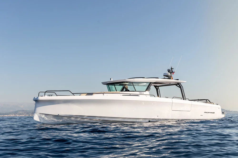 BoatPhoto.alt