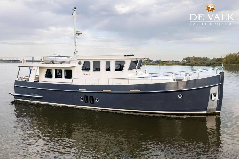 BoatPhoto.coverAlt