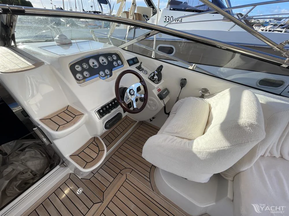 BoatPhoto.alt