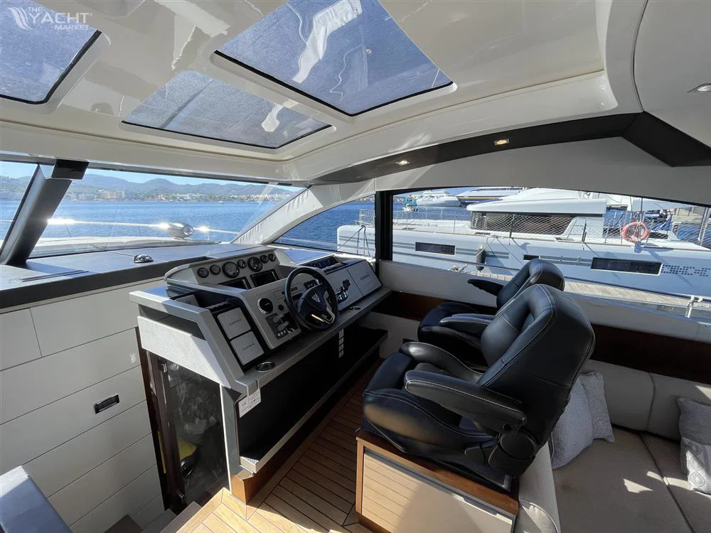 BoatPhoto.alt