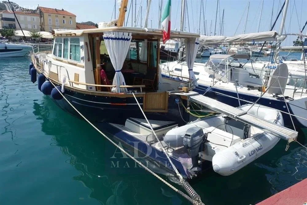 BoatPhoto.alt
