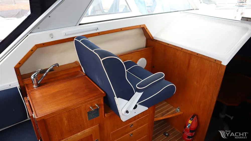 BoatPhoto.alt