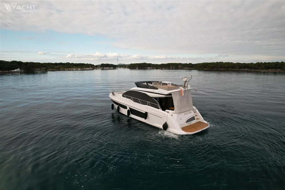 BoatPhoto.alt