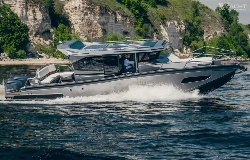 BoatPhoto.alt