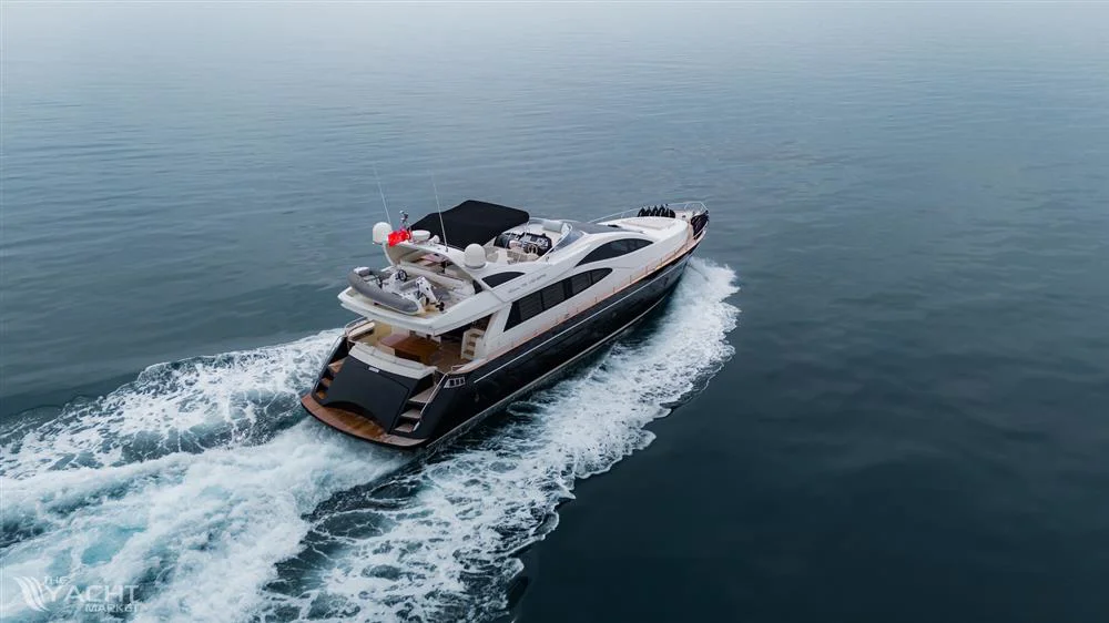 BoatPhoto.alt
