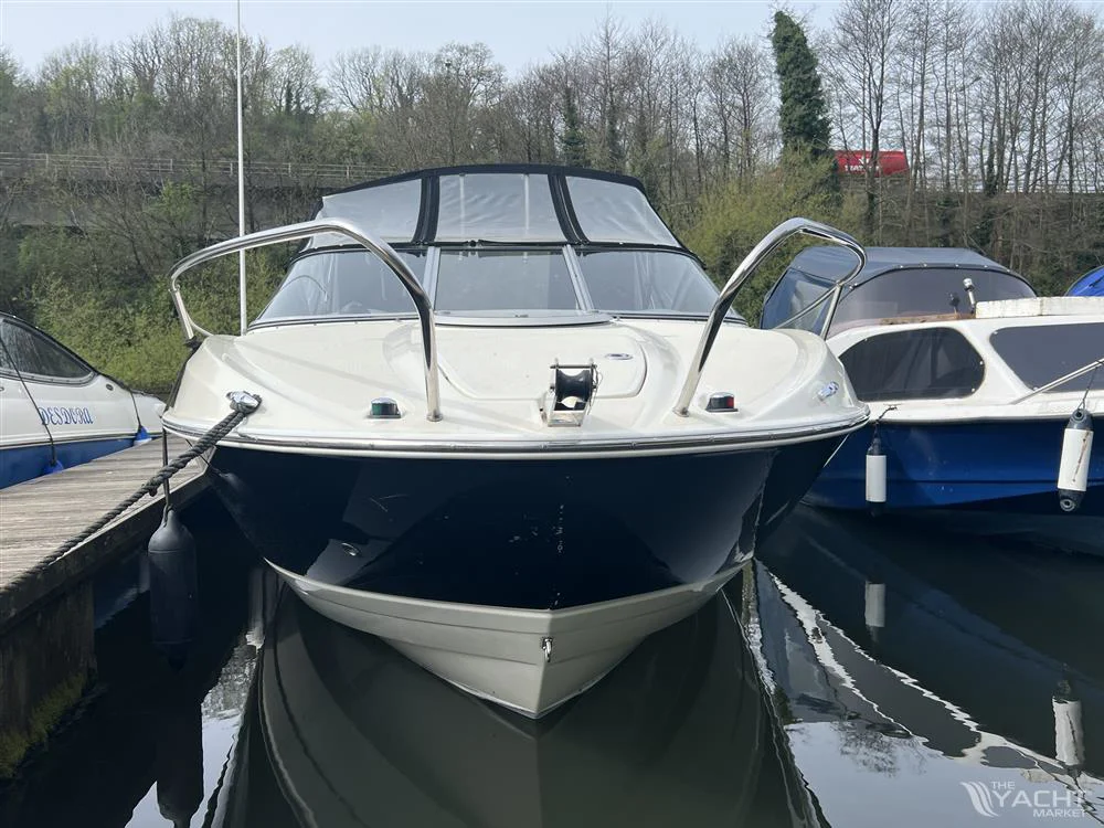 2010 Bayliner 702 for sale in United Kingdom, photo 3 of 5