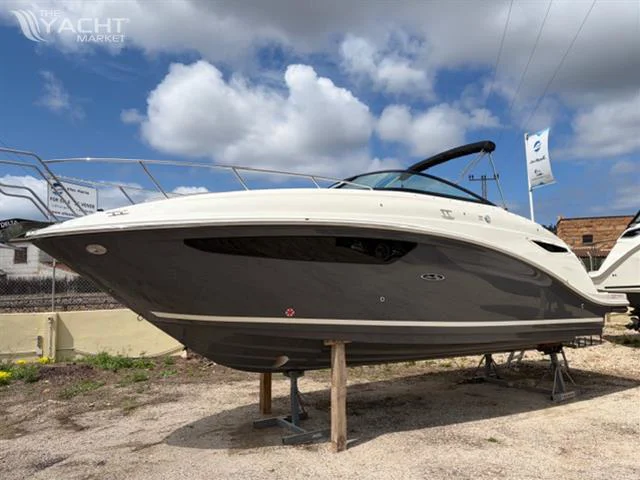 BoatPhoto.coverAlt