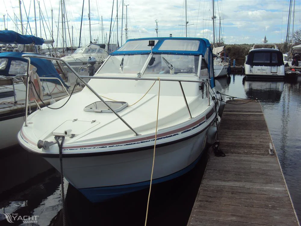 BoatPhoto.alt