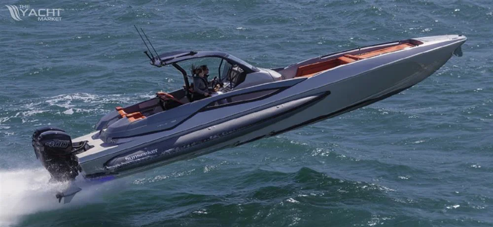 BoatPhoto.coverAlt