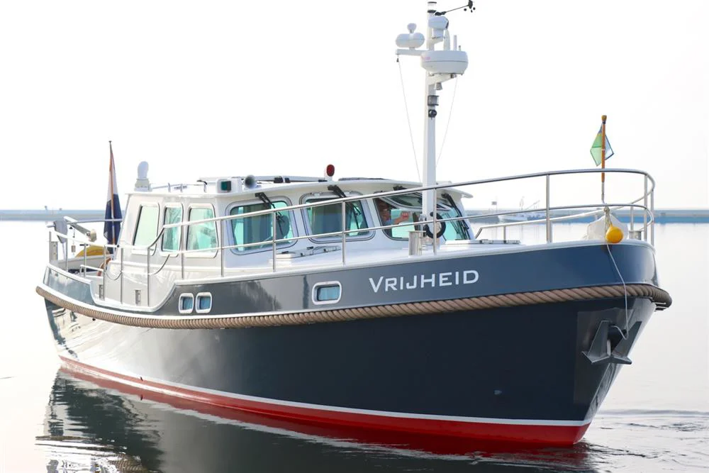 BoatPhoto.coverAlt