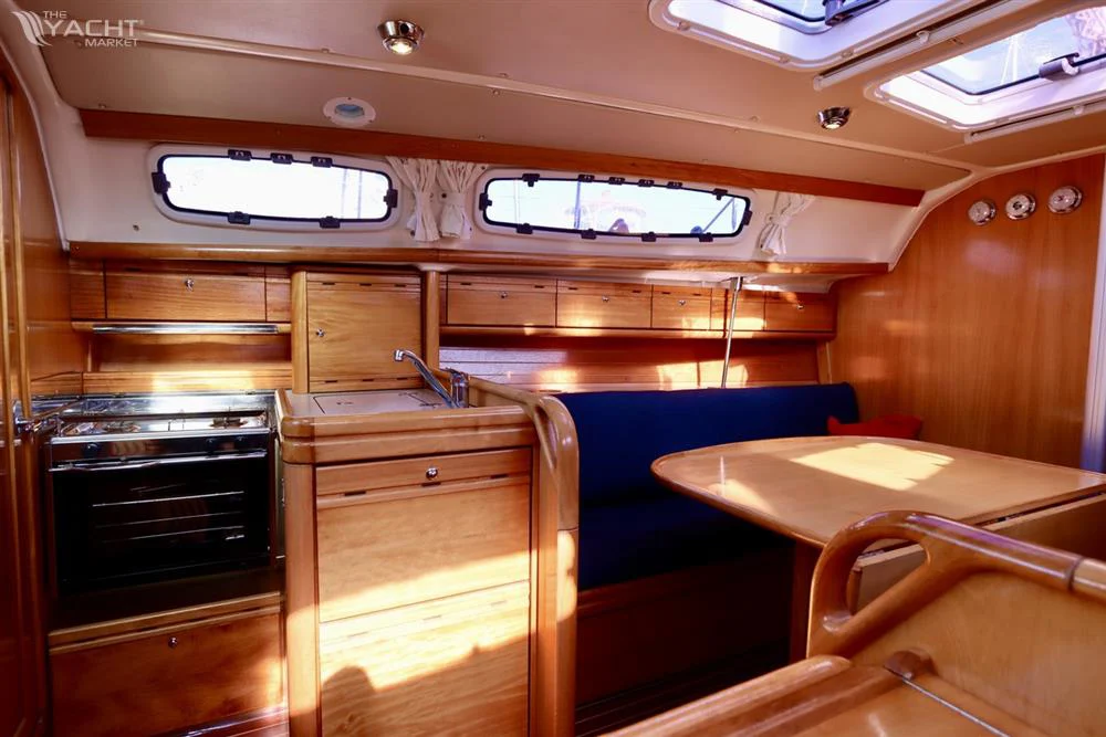 2008 Bavaria 31 for sale in The Netherlands, photo 5 of 5