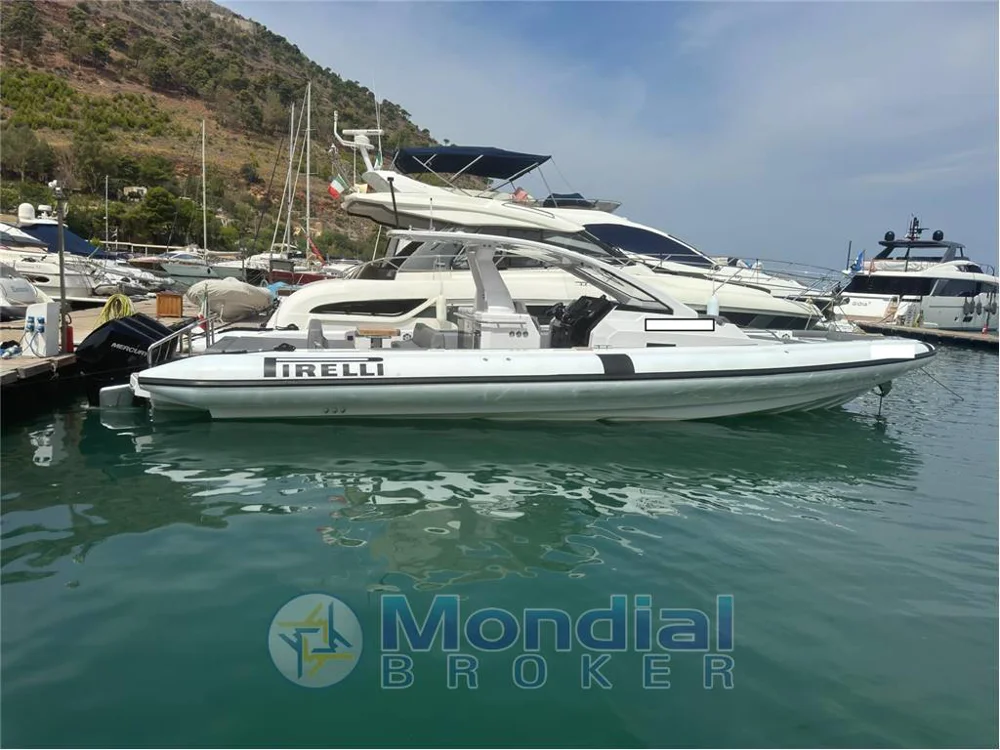 BoatPhoto.coverAlt