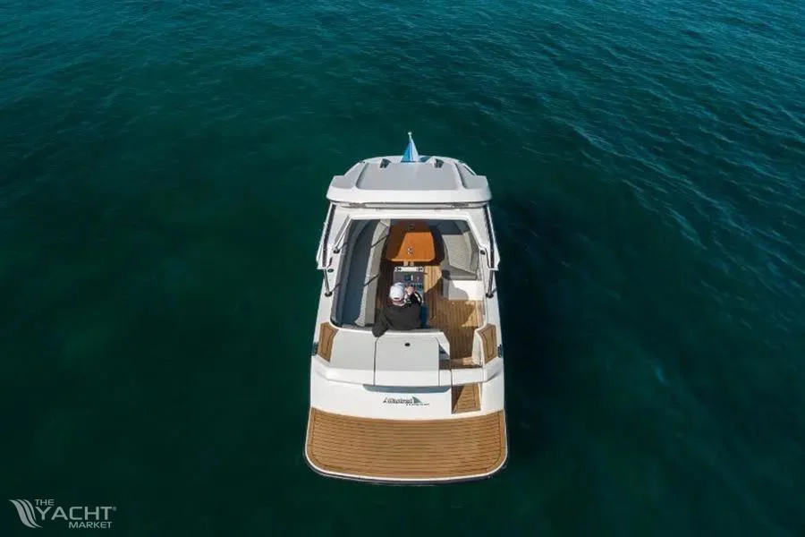 BoatPhoto.alt