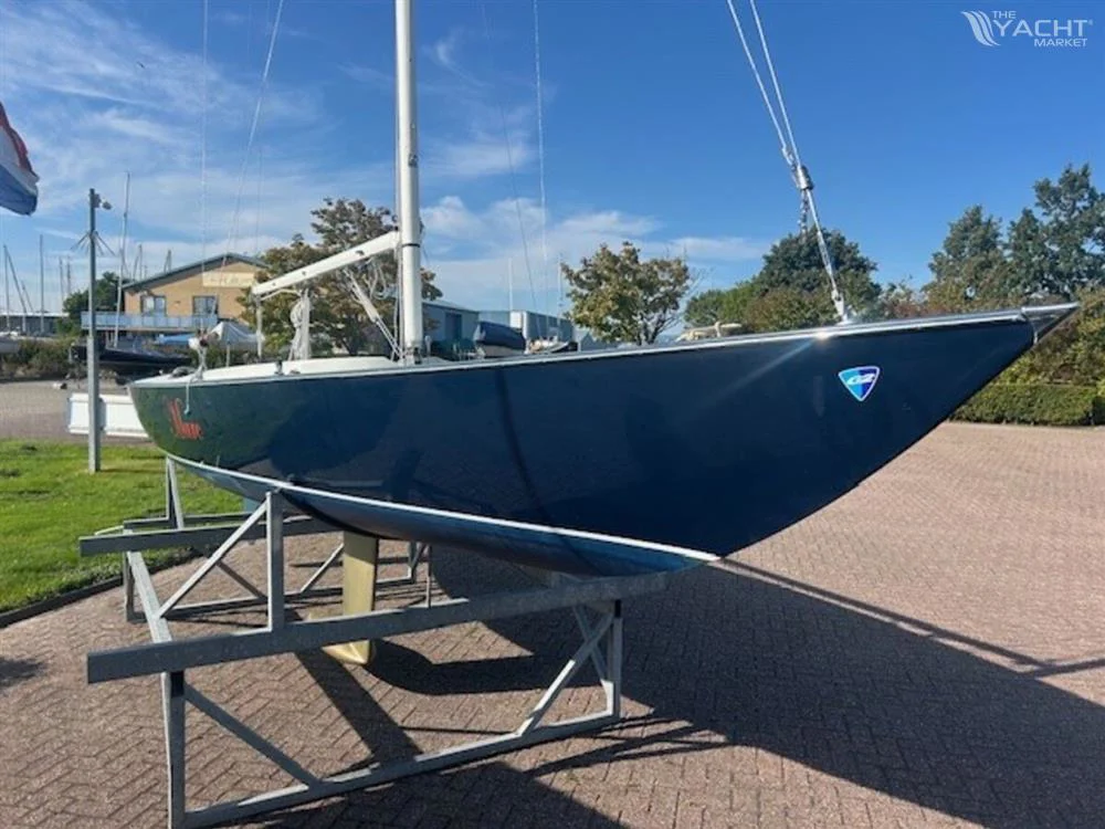 BoatPhoto.coverAlt