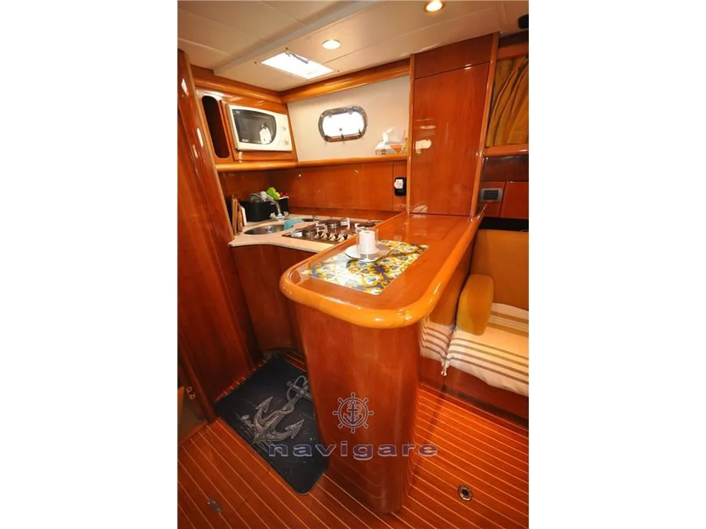 1998 Cayman Yachts 40 W.A. HARD TOP for sale in Italy, photo 4 of 5