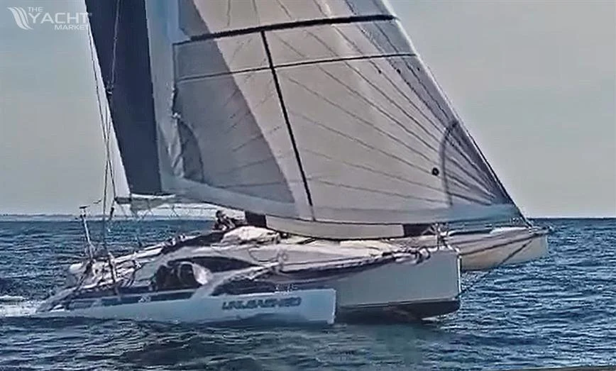 BoatPhoto.alt