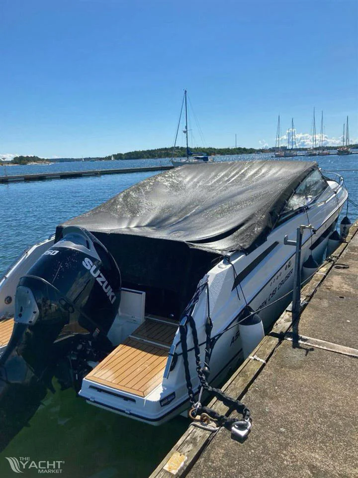 BoatPhoto.alt