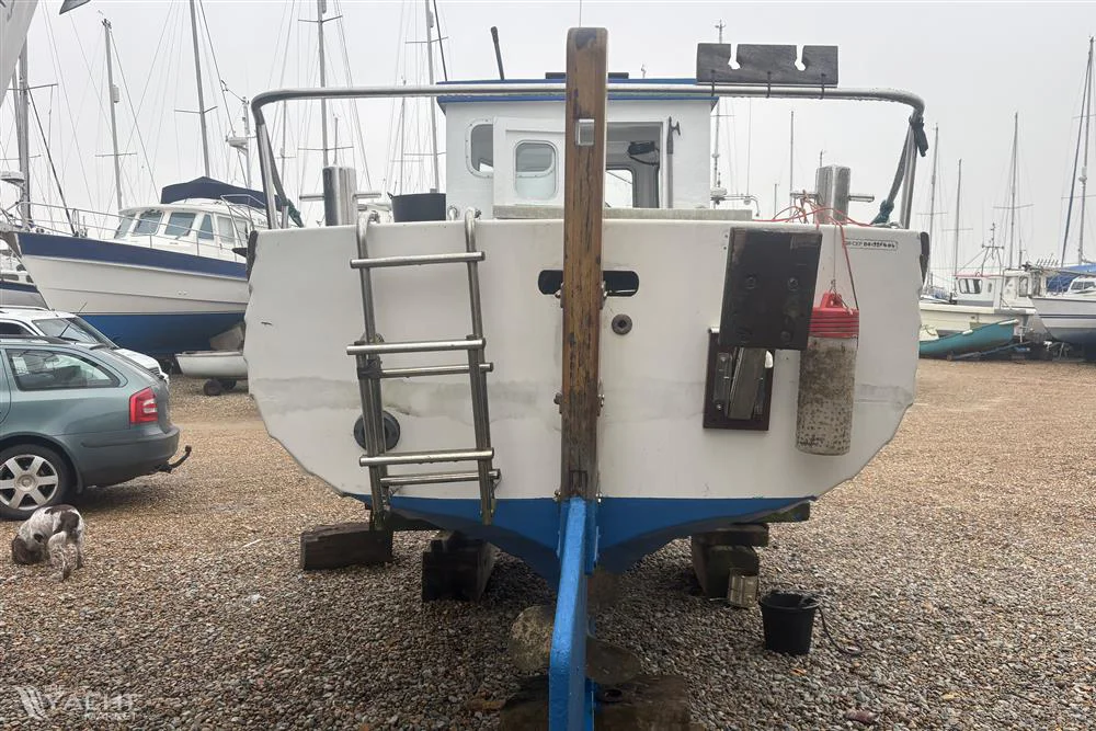 BoatPhoto.alt
