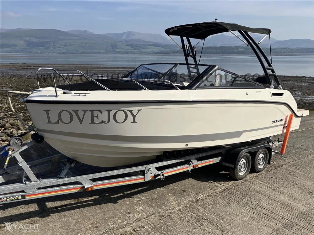 BoatPhoto.coverAlt
