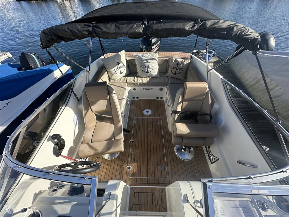 BoatPhoto.alt