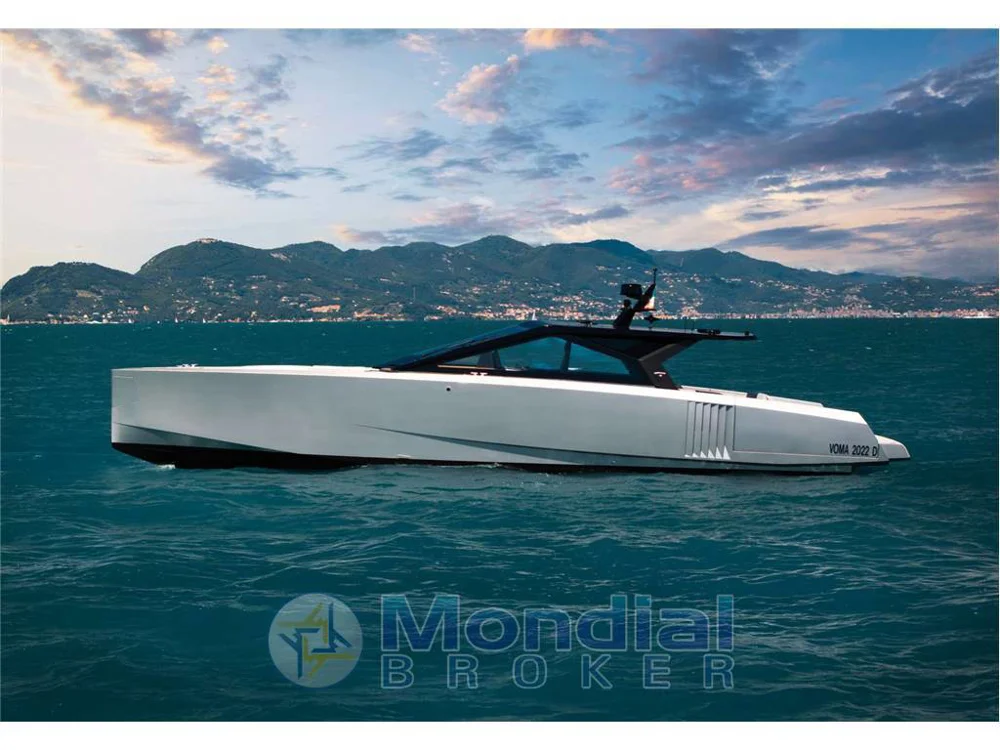 BoatPhoto.coverAlt