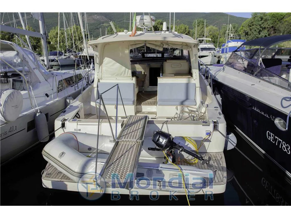BoatPhoto.alt