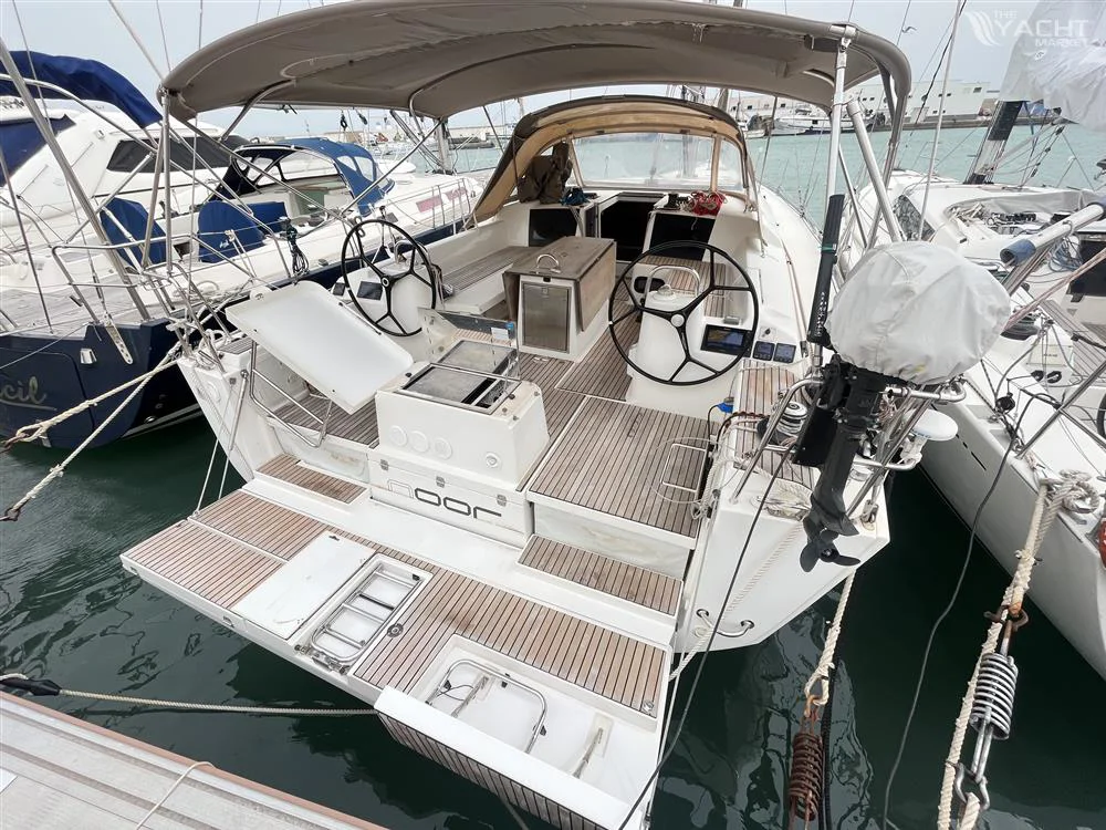 BoatPhoto.coverAlt