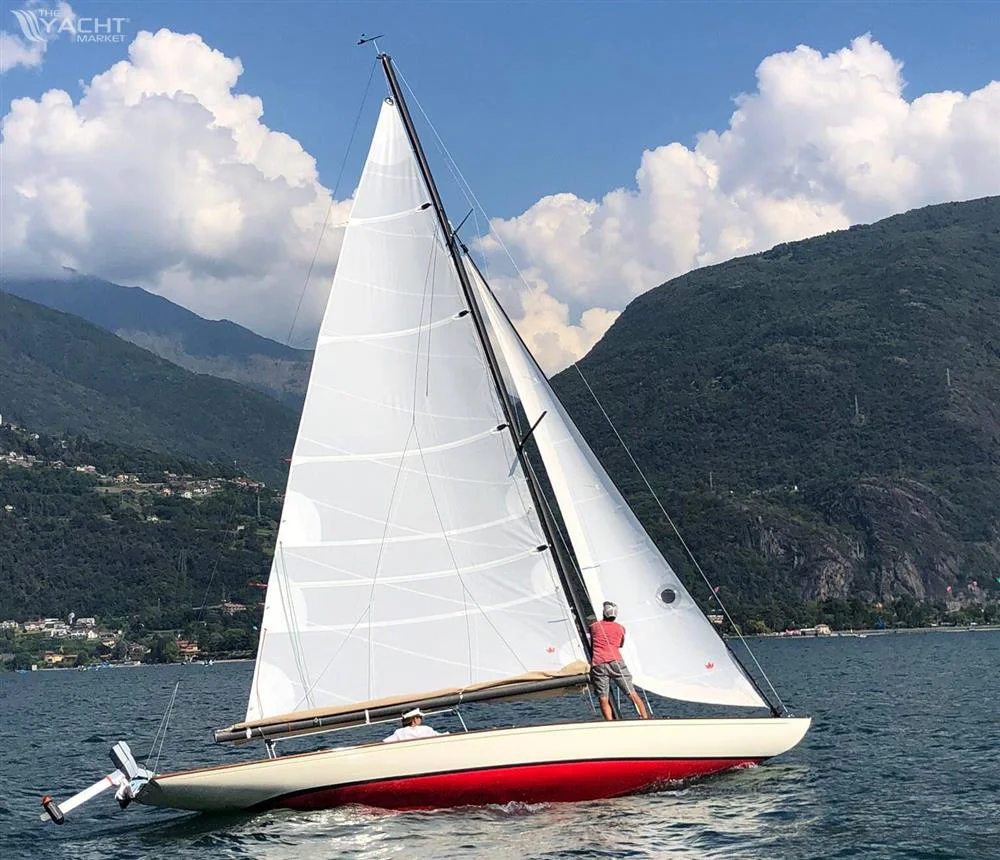 BoatPhoto.alt