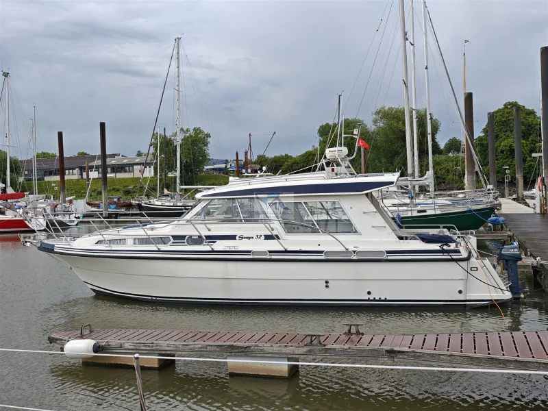 BoatPhoto.coverAlt
