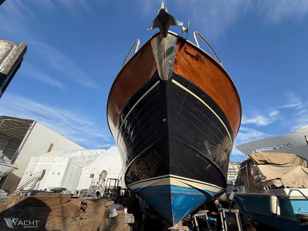 2000 APREAMARE 12m for sale in Athens, Greece, photo 4 of 5