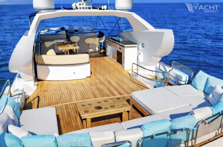 BoatPhoto.alt